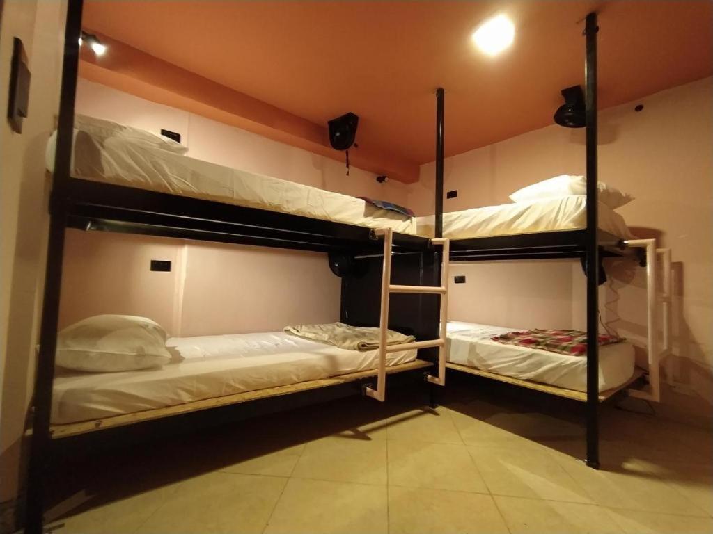 Hostal Casa Primavera Medellín Buitenkant foto